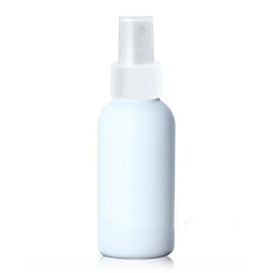 Flacone spray in HDPE bianco da 100 ml con erogatore bianco